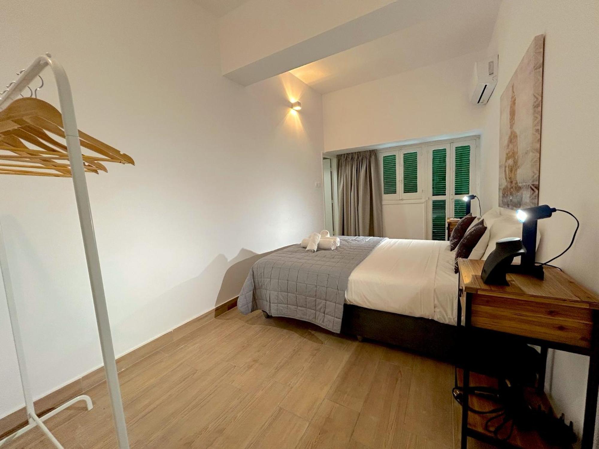Queen Regina Suites By Platform 357 Nicosia Eksteriør billede