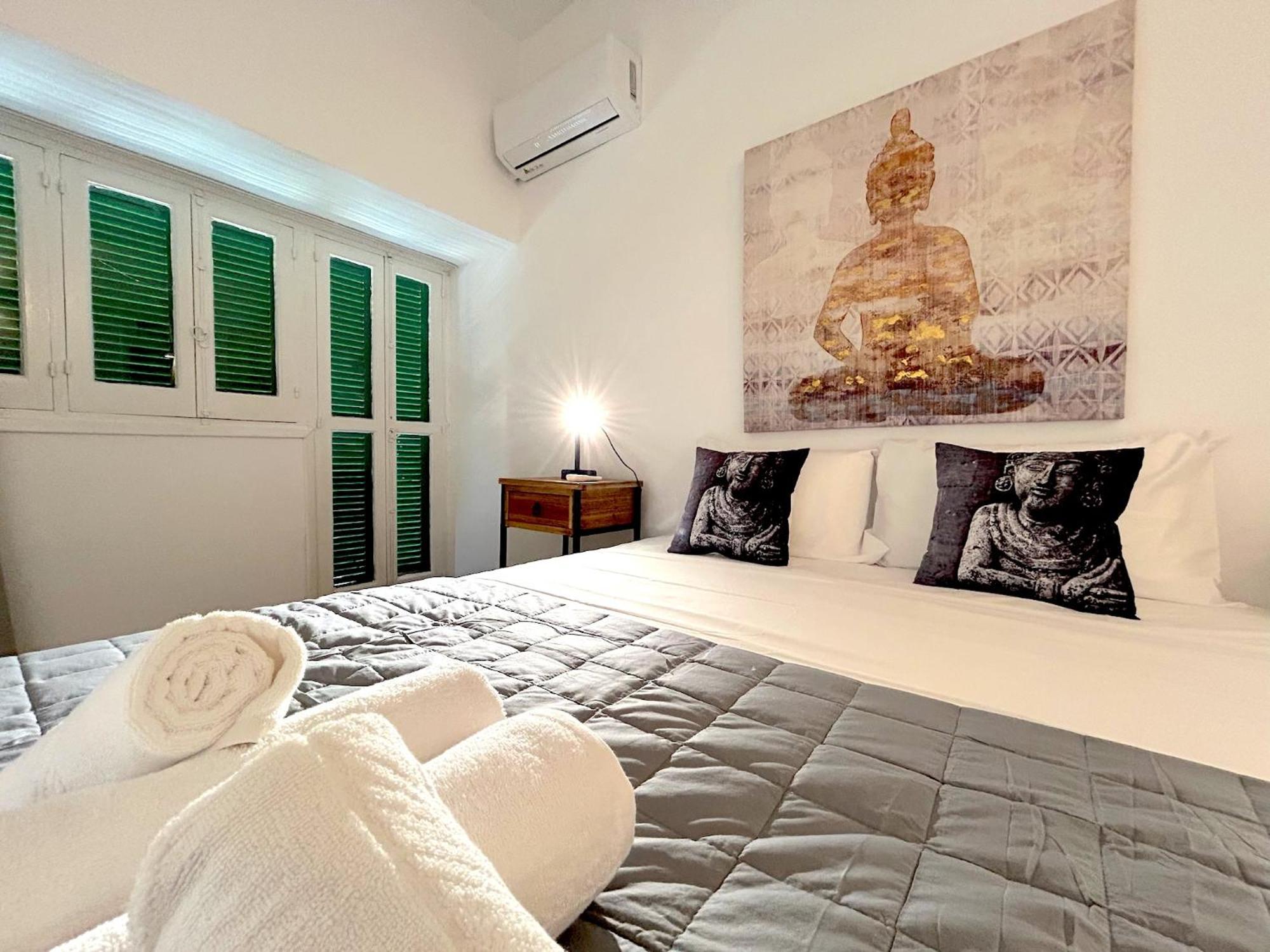 Queen Regina Suites By Platform 357 Nicosia Eksteriør billede