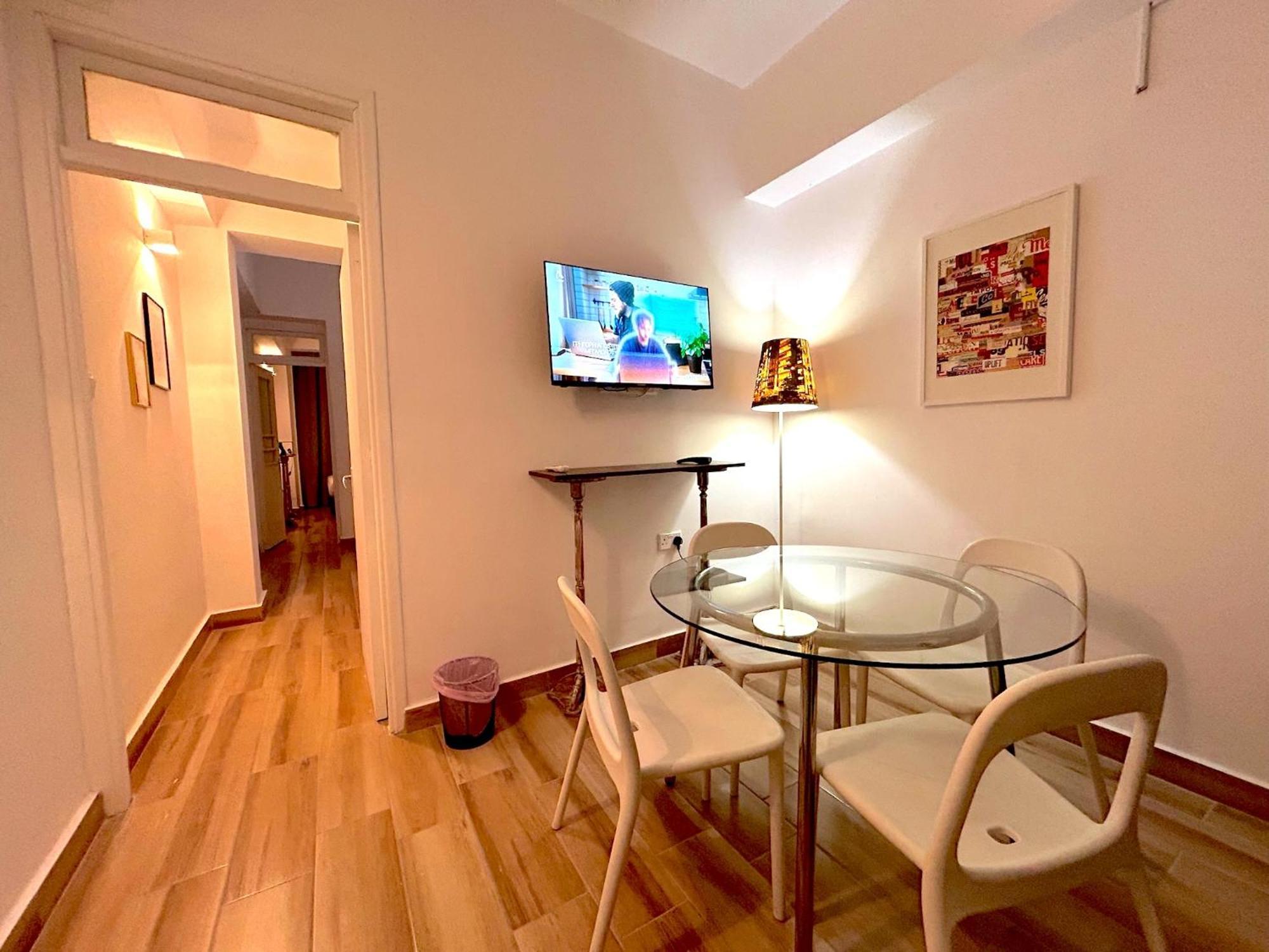 Queen Regina Suites By Platform 357 Nicosia Eksteriør billede