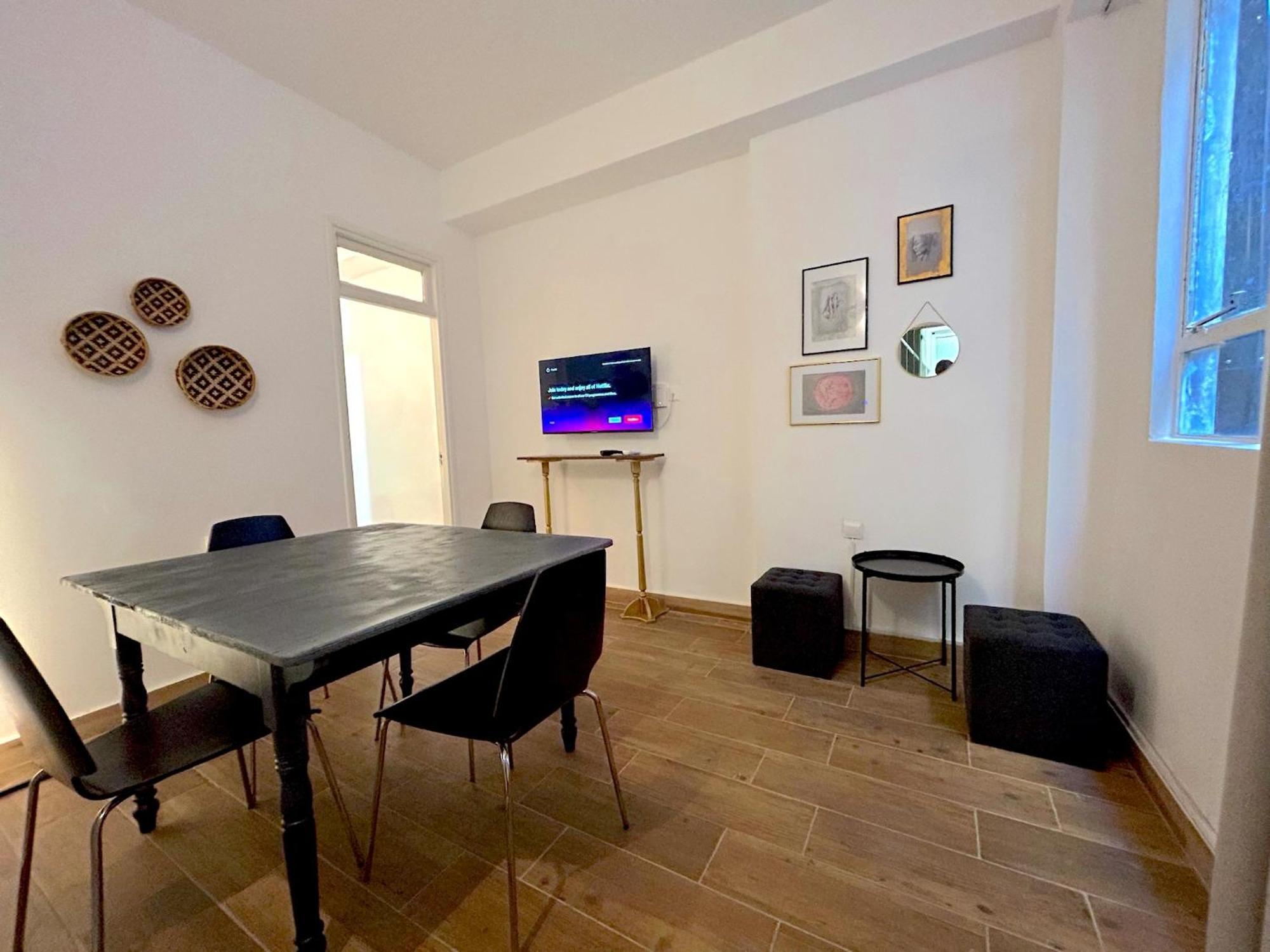 Queen Regina Suites By Platform 357 Nicosia Eksteriør billede