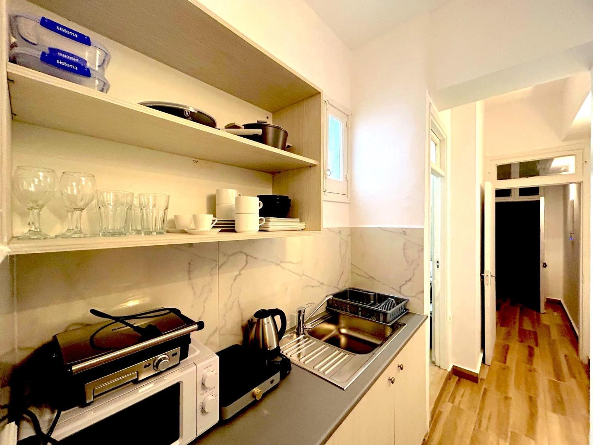 Queen Regina Suites By Platform 357 Nicosia Eksteriør billede