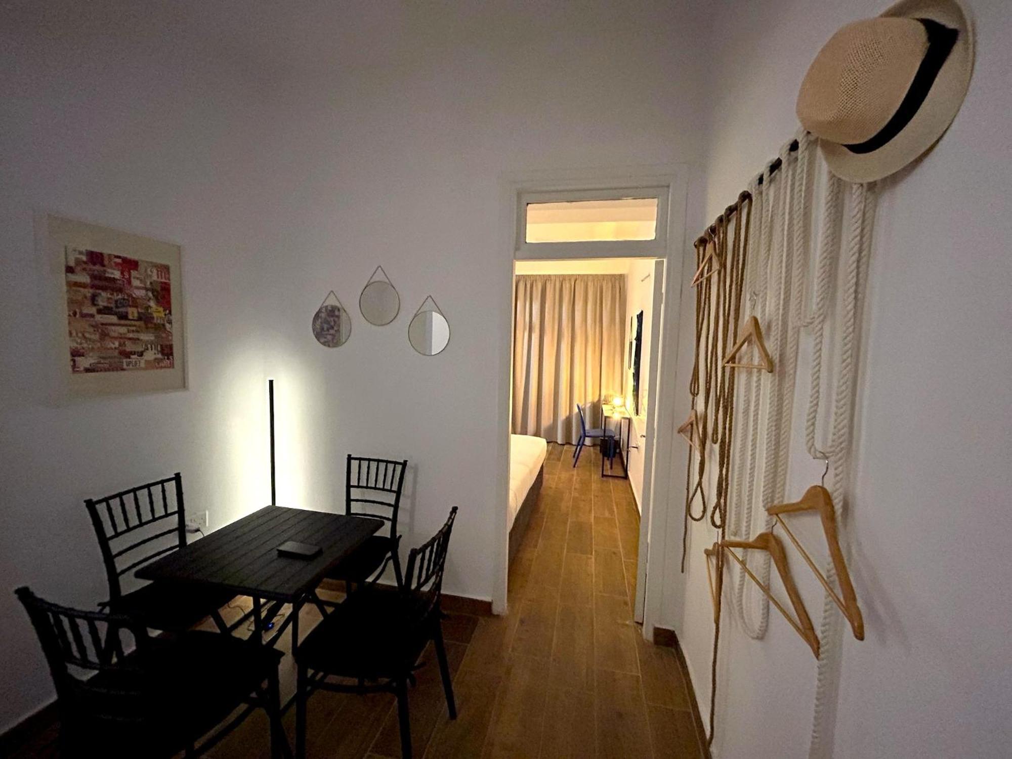 Queen Regina Suites By Platform 357 Nicosia Eksteriør billede