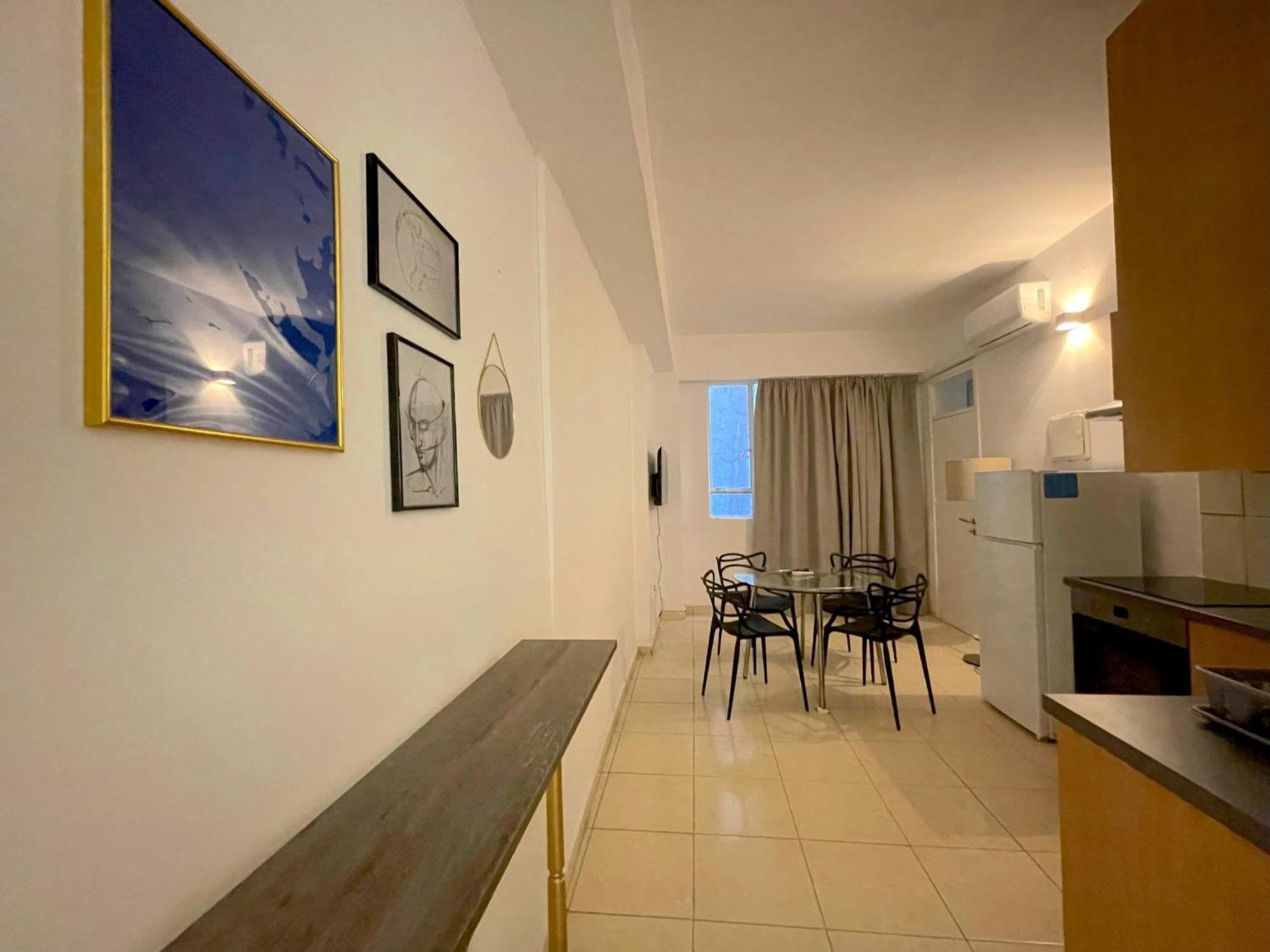 Queen Regina Suites By Platform 357 Nicosia Eksteriør billede