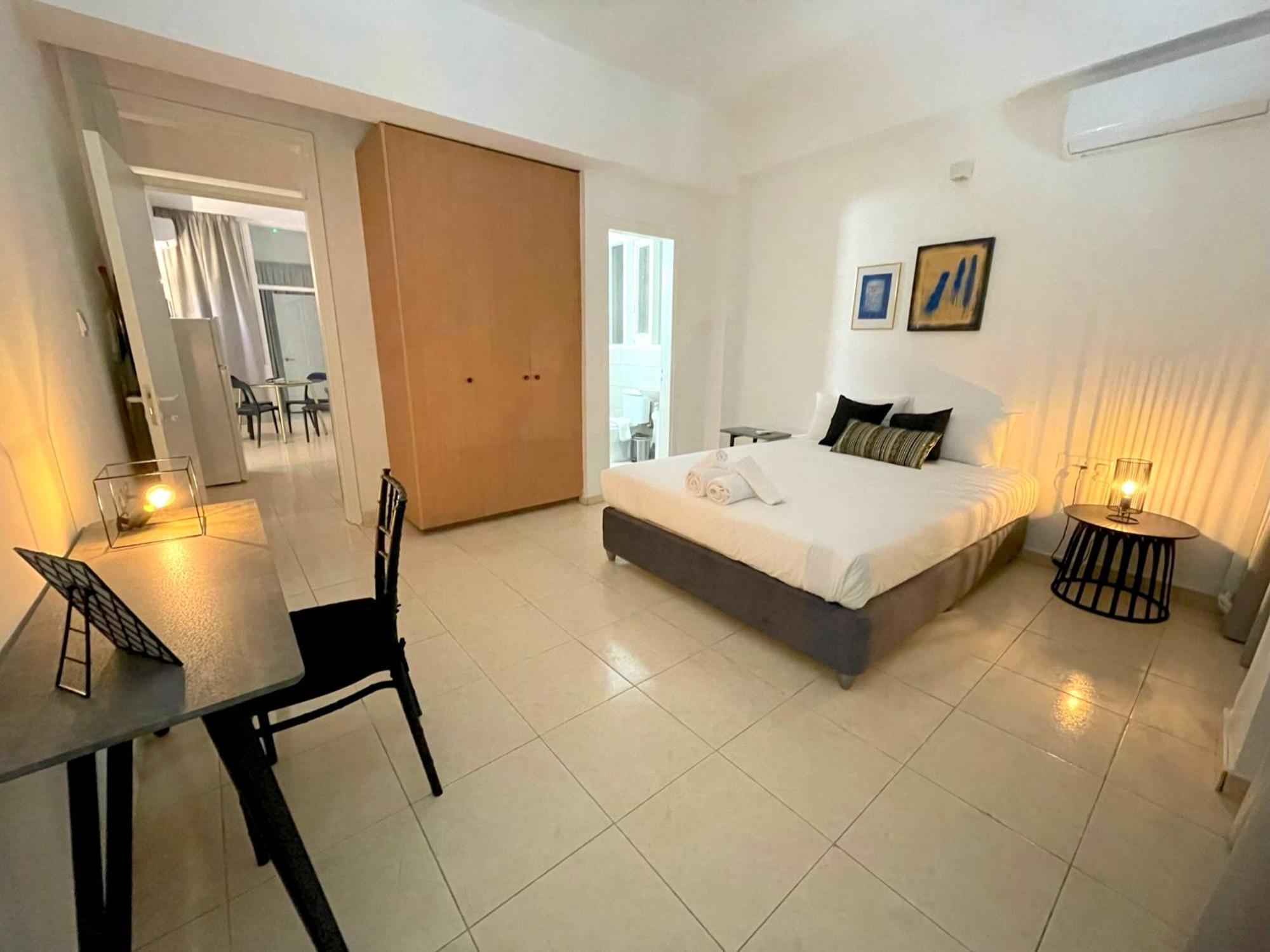 Queen Regina Suites By Platform 357 Nicosia Eksteriør billede