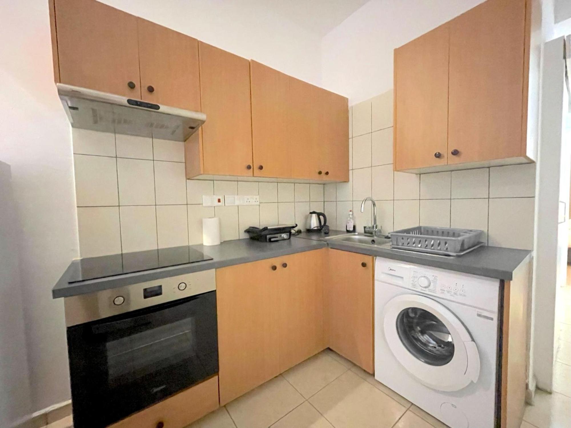 Queen Regina Suites By Platform 357 Nicosia Eksteriør billede